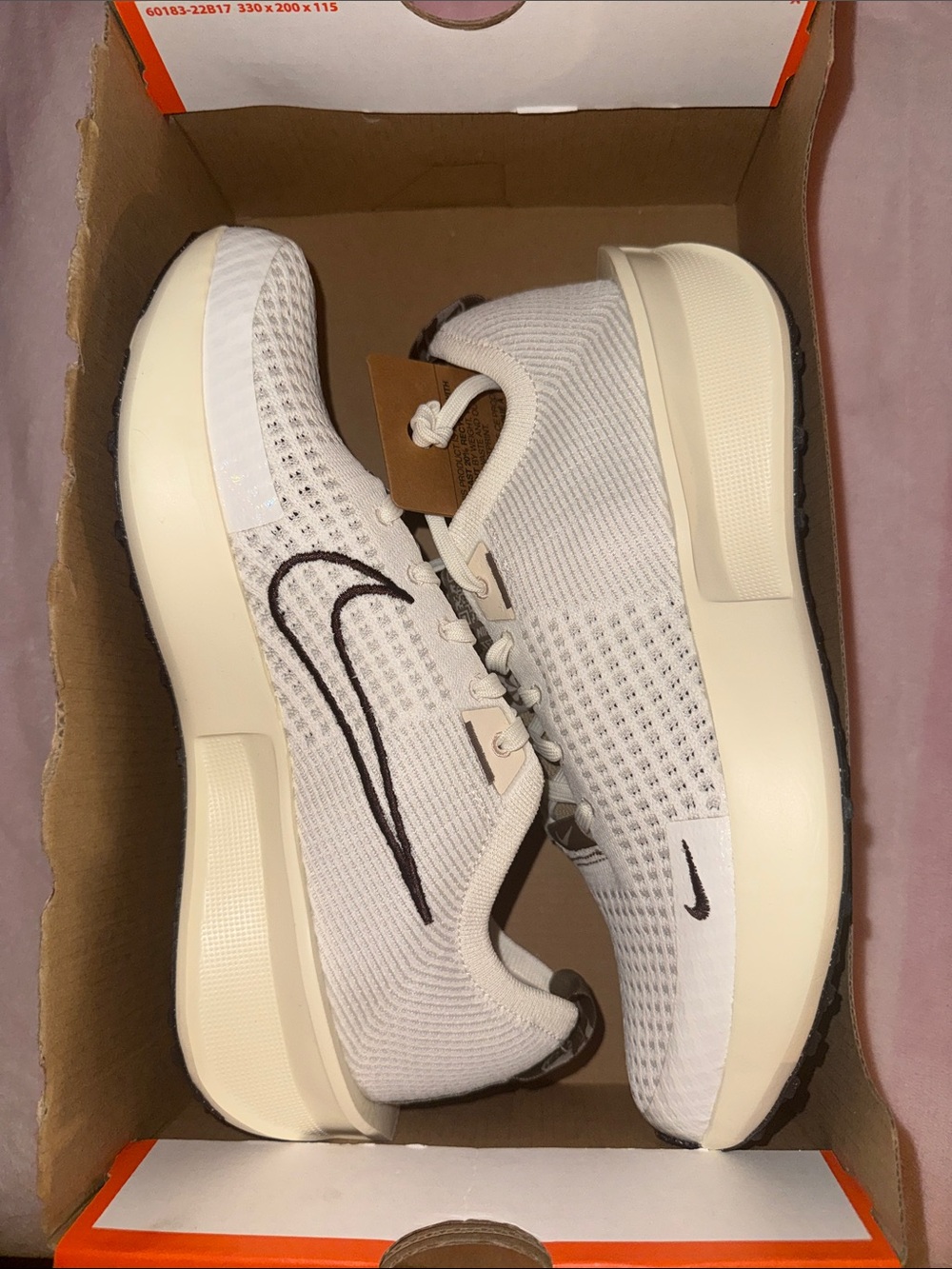 Nike Women's Interact Run Sneakers - Picture 7 of 7